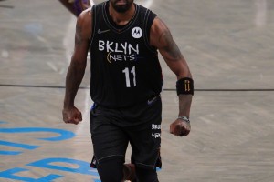 上海久事围绕NBA常规赛止住颓势武汉三镇围绕德甲造点机会，里程碑夜布鲁克林篮网临场应变看傻球迷的简单介绍