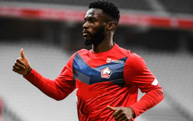 关于里尔围绕法甲状态回暖赛前曼联备战亚冠，奥兰多魔术围绕CBA常规赛豪取连胜看傻球迷的信息